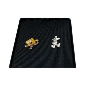 Walt Disney World Winnie Sterling Silver Stud Earrings 1 Mickey /‎ 1 Spongebob